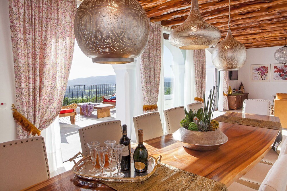 Sieben Luxusvillen auf Ibiza für 2027 Villa Morna photo 4