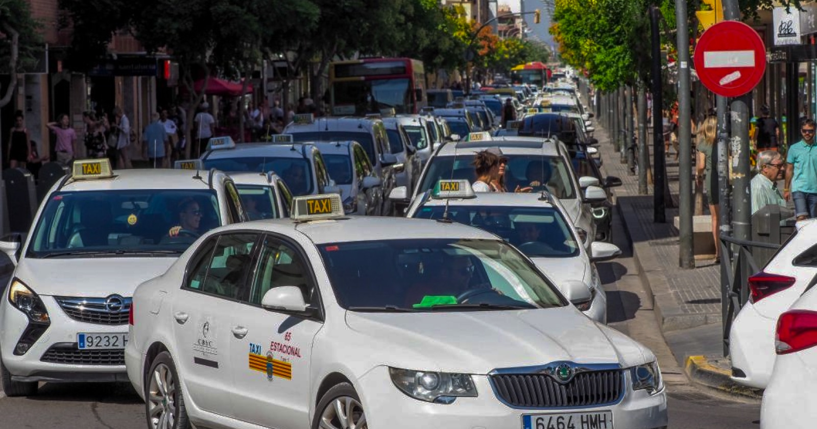 Uber in Ibiza? The Next Best Thing 23