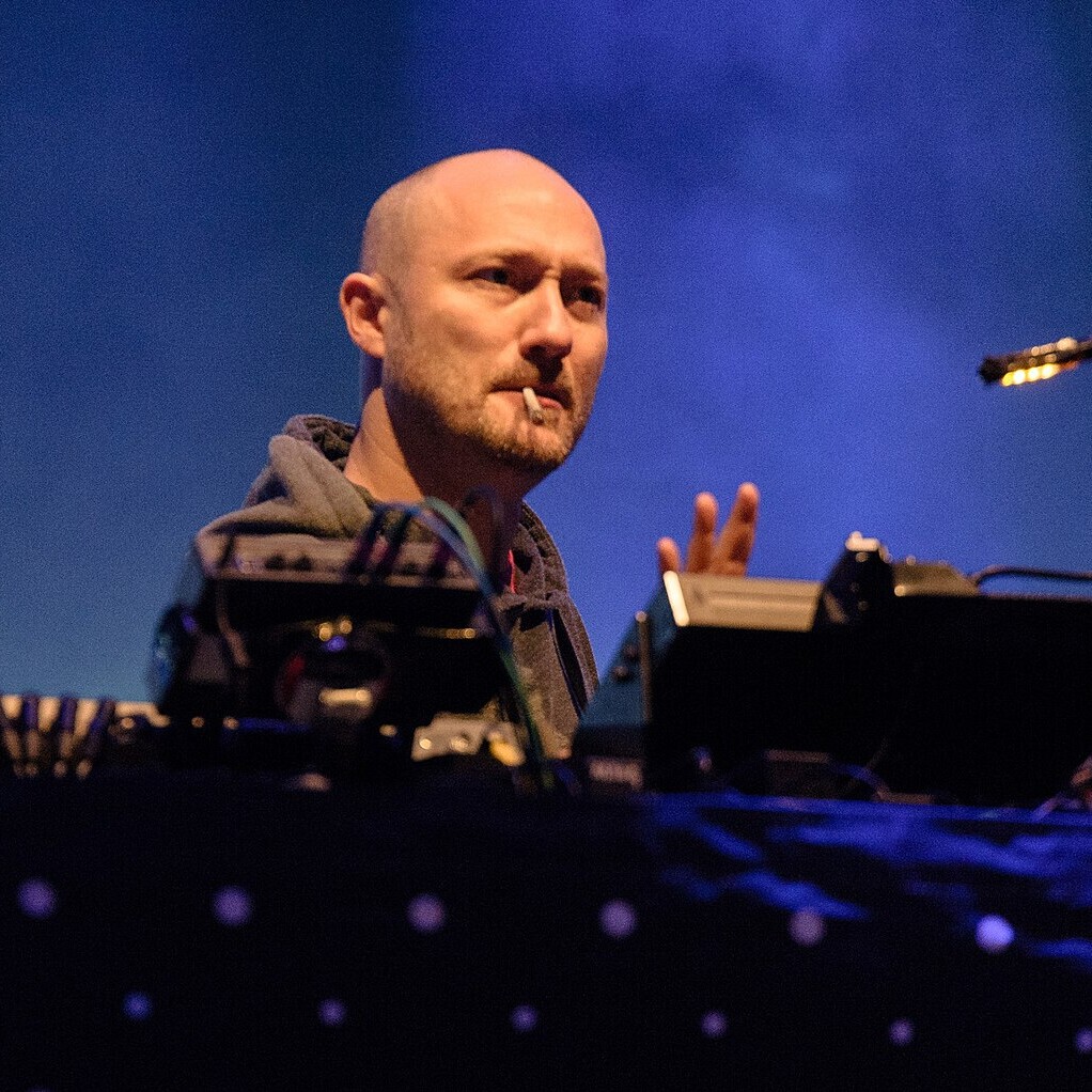 paul-kalkbrenner 1 paul-kalkbrenner 1