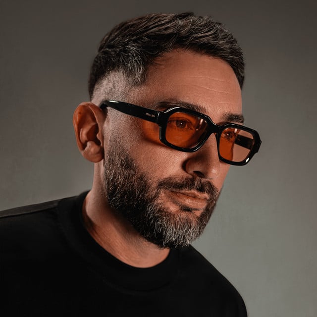 alex-twin alex-twin