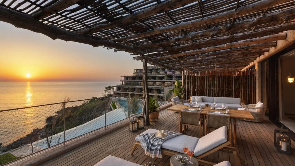 six senses 3 six senses 3