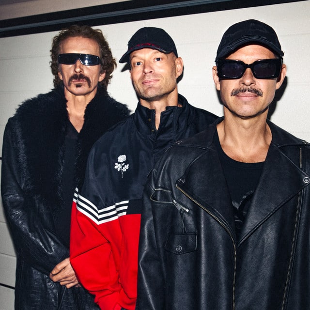whomadewho whomadewho